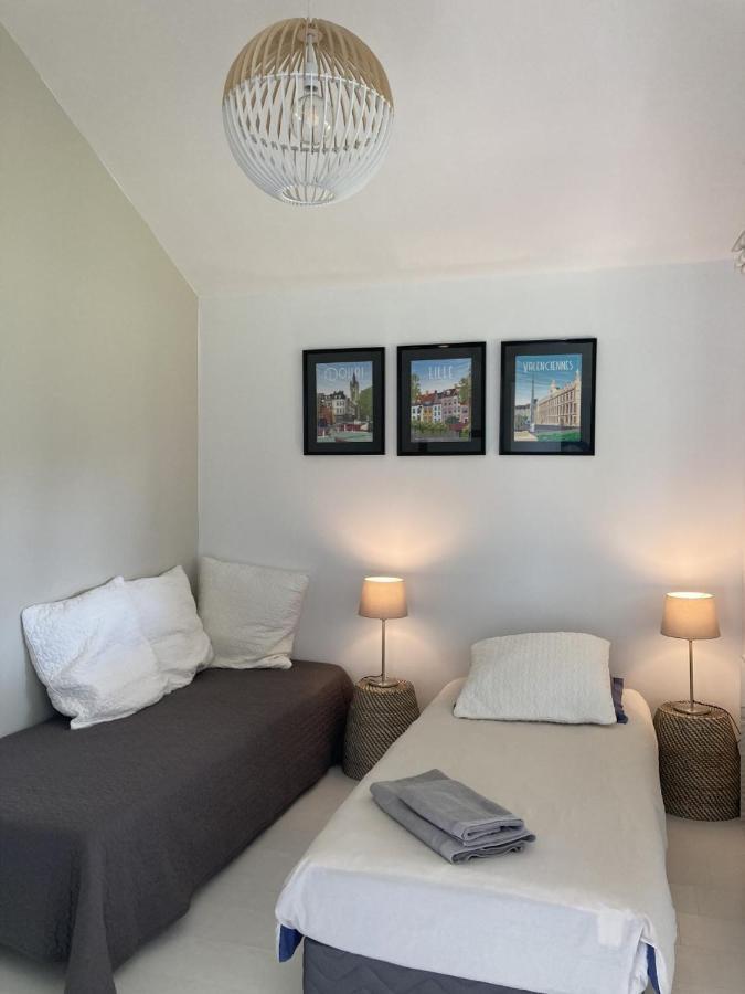 Beuvry-la-Foret Le Chalet De La Longere מראה חיצוני תמונה